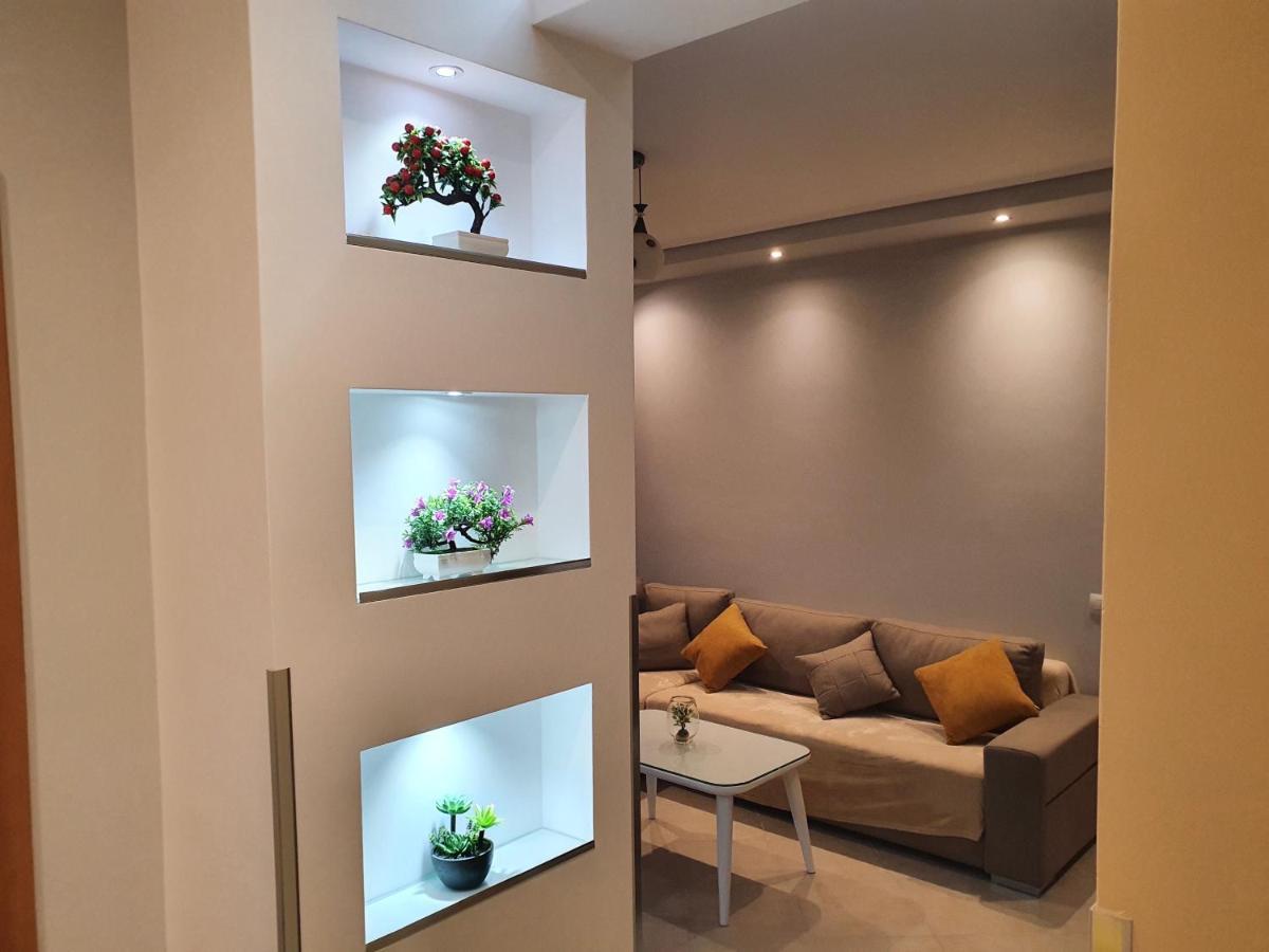 Queen Isabella Premium Hotell Vlorë Eksteriør bilde