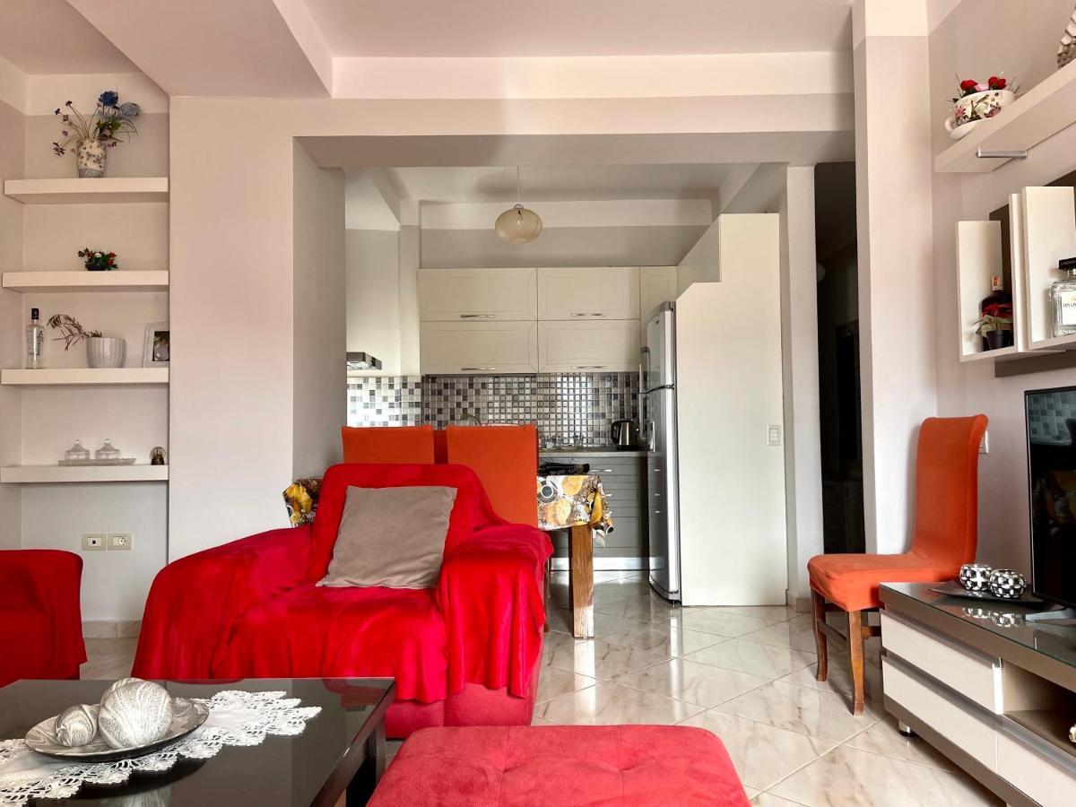 Queen Isabella Premium Hotell Vlorë Eksteriør bilde