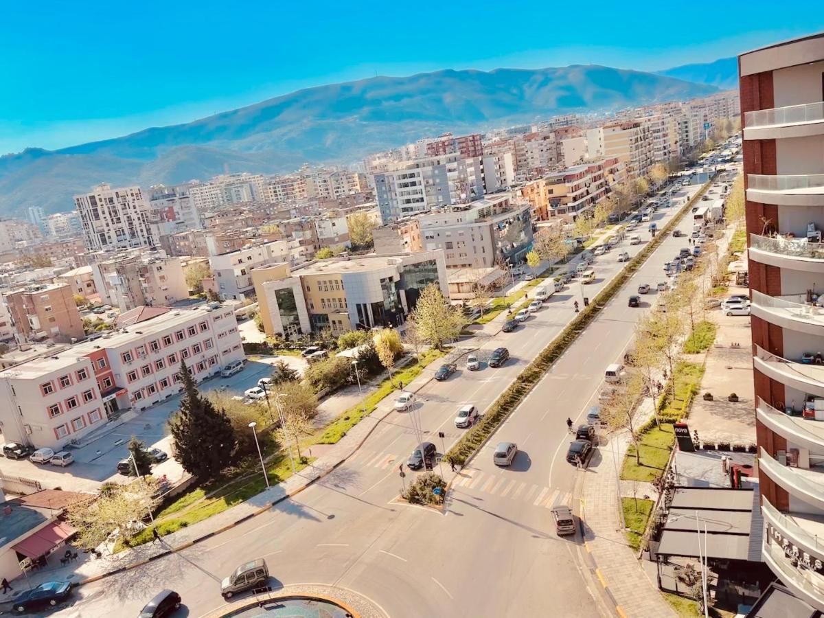 Queen Isabella Premium Hotell Vlorë Eksteriør bilde